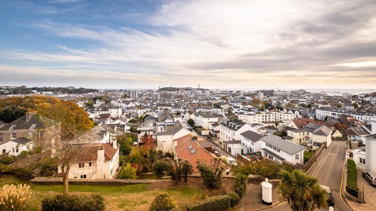 Almorah Hotel Saint Helier Eksteriør billede